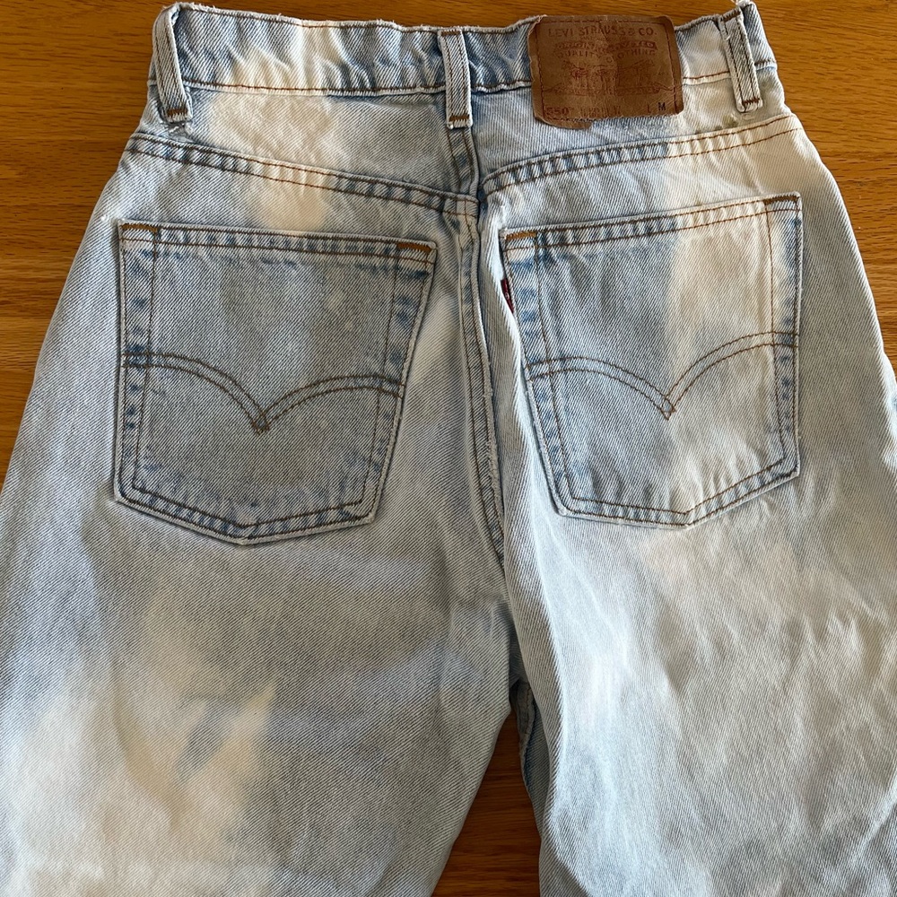 VINTAGE LEVIS 550 MOM JEANS